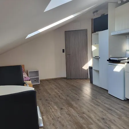 Komarov Apartmán Beroun (Central Bohemian)